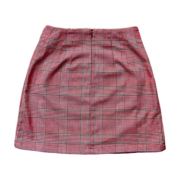 J Galt | Brandy Melville Red Plaid Cara Mini Skirt,OS - Picture 3 of 5